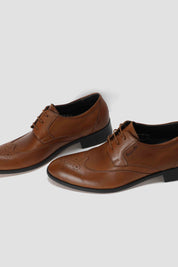 Wingtip Derby