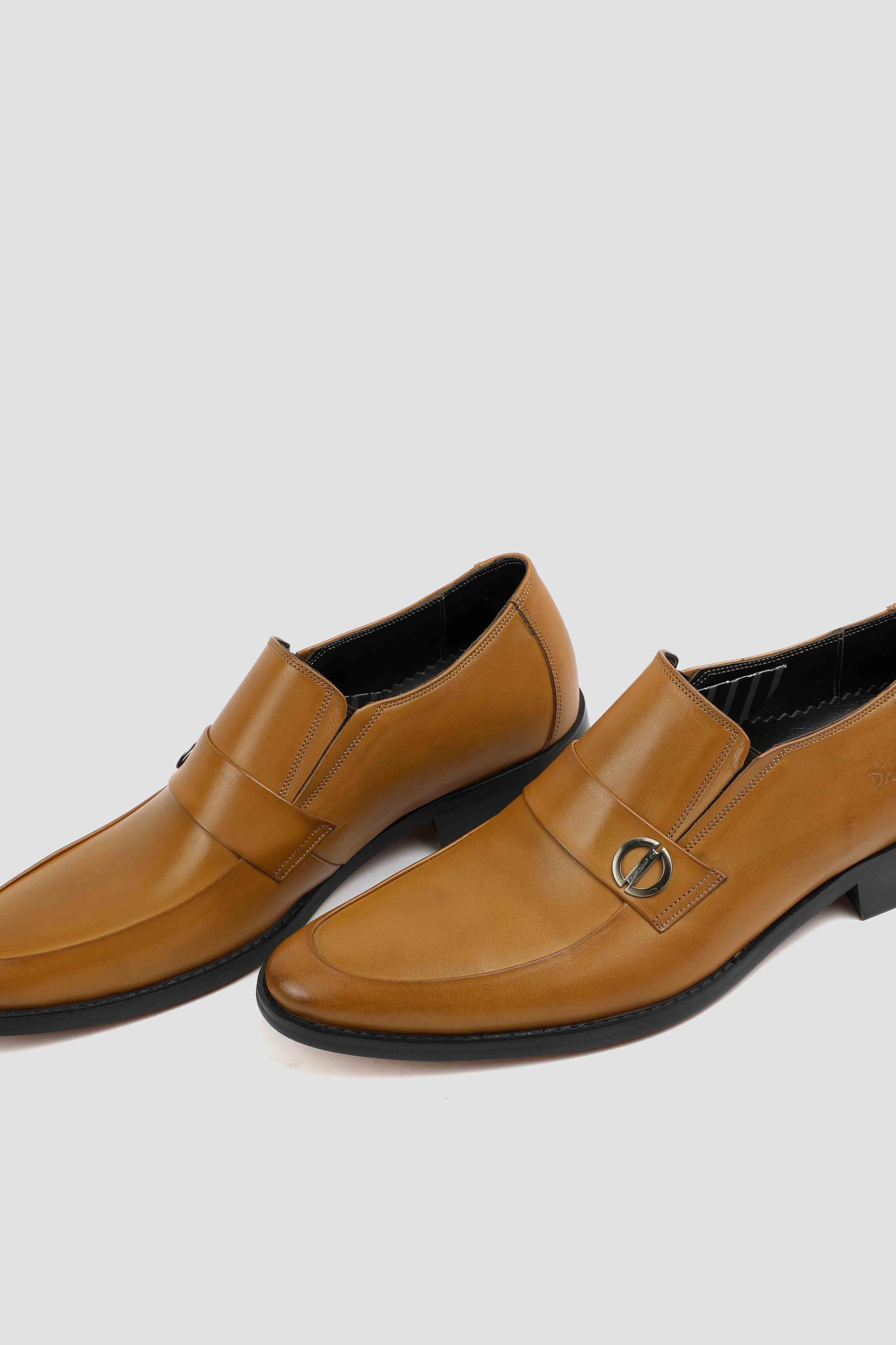 Moc Toe Strap Loafer