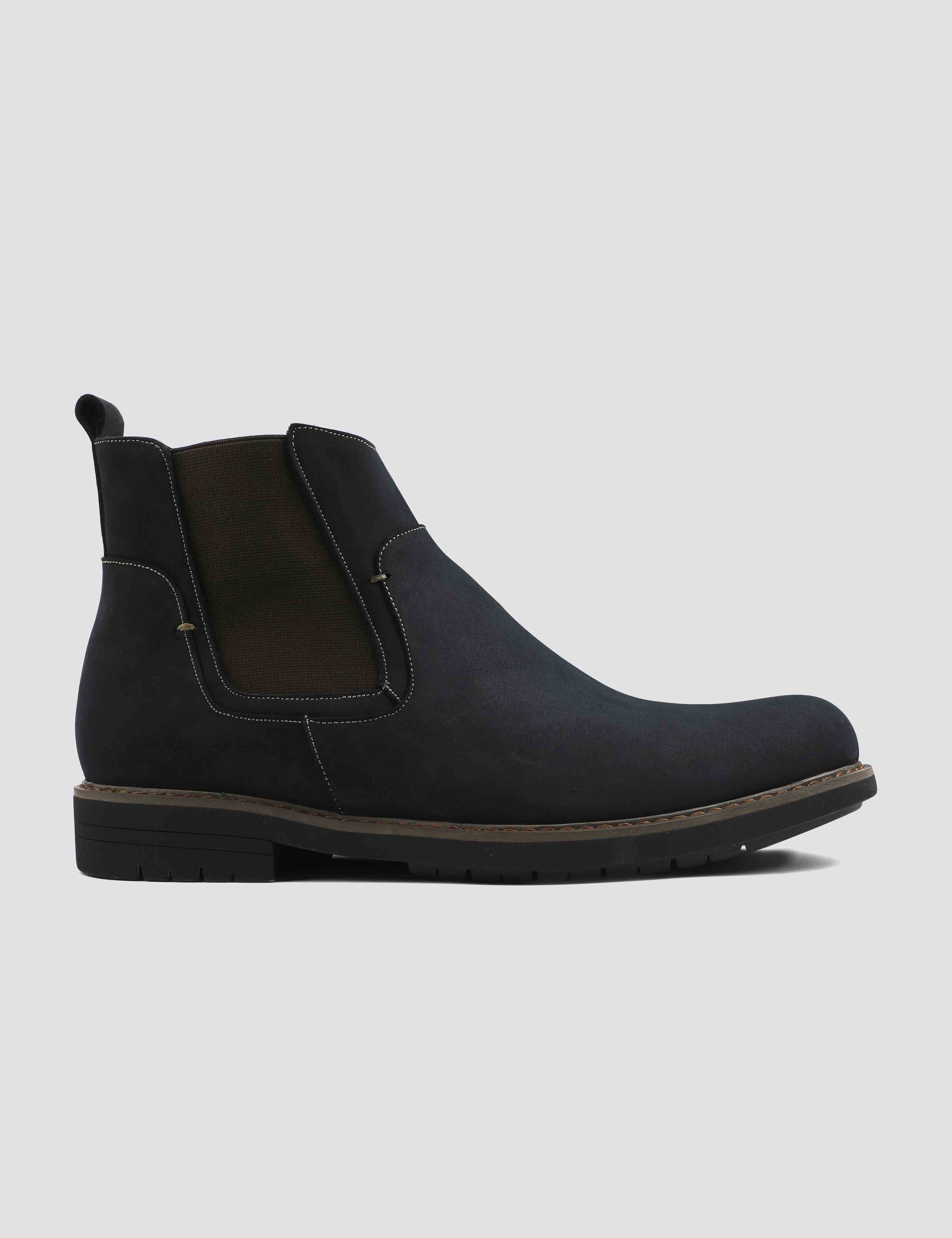 Chelsea Boot