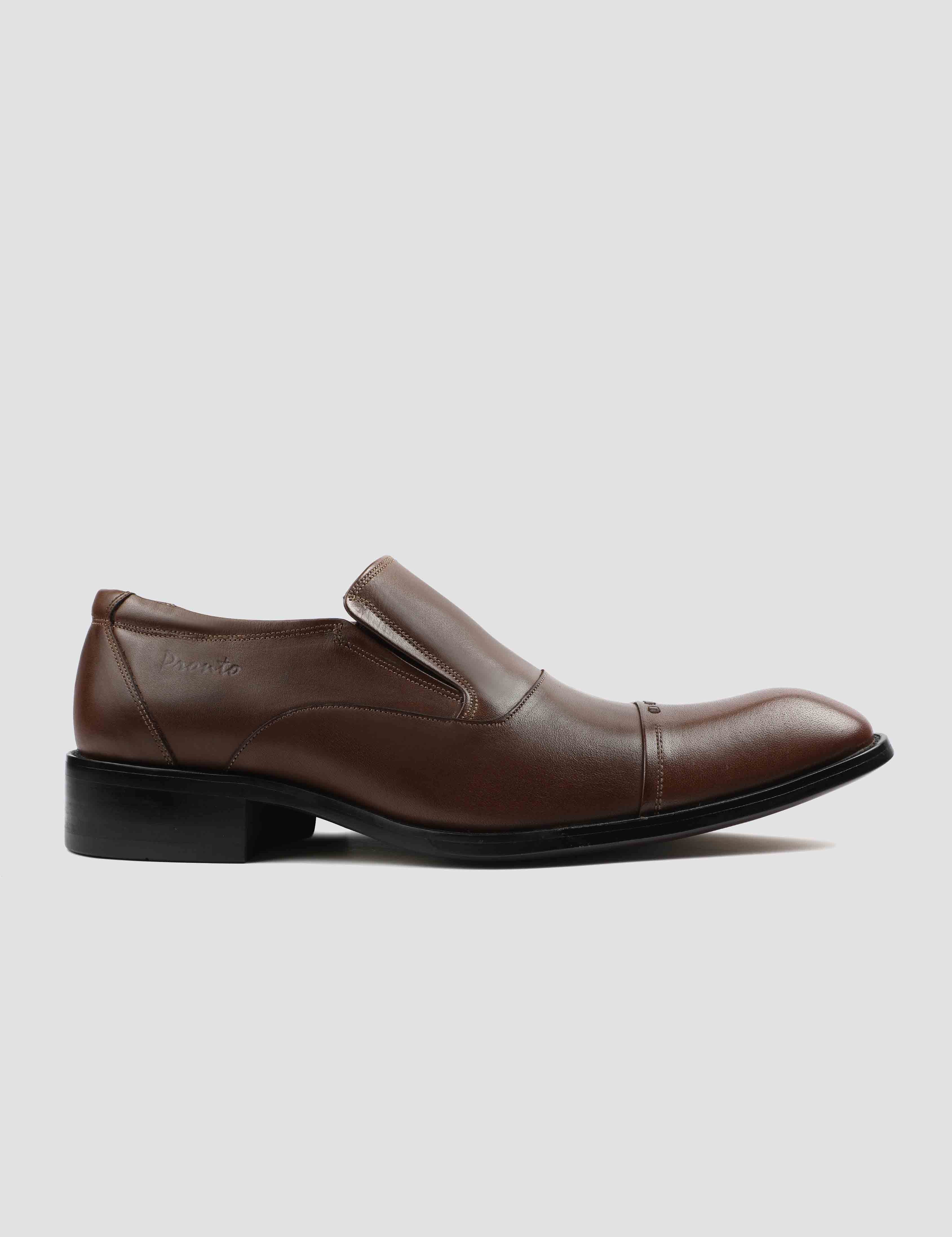 Cap Toe Strap Loafer