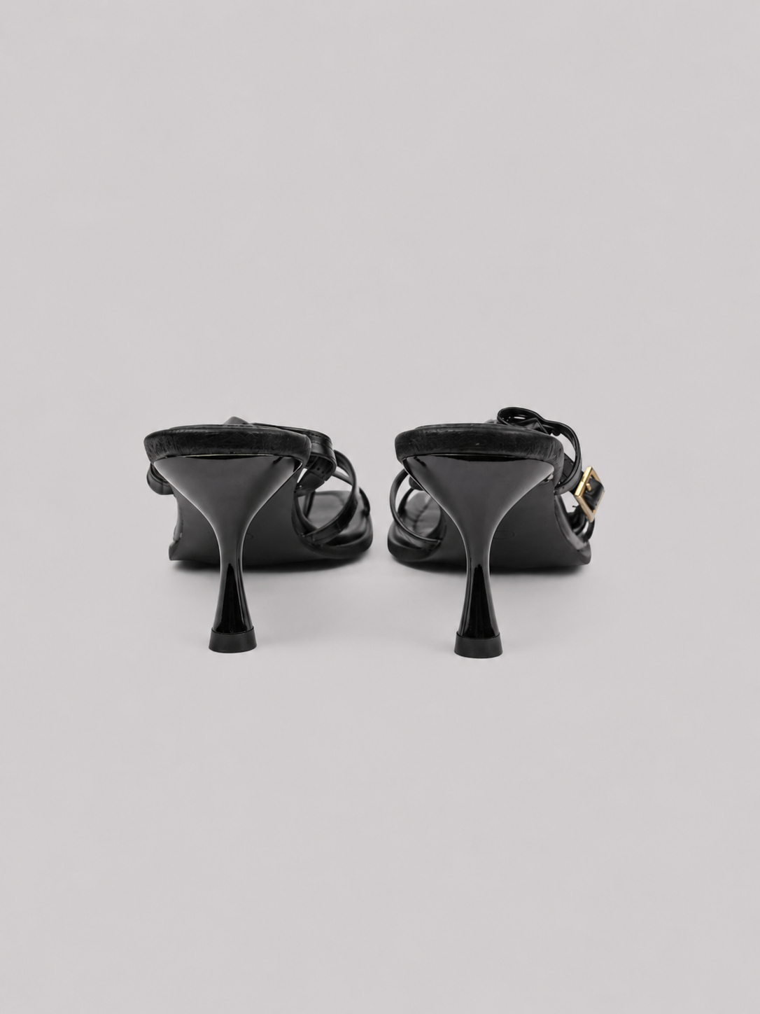 Square-Toe Heel