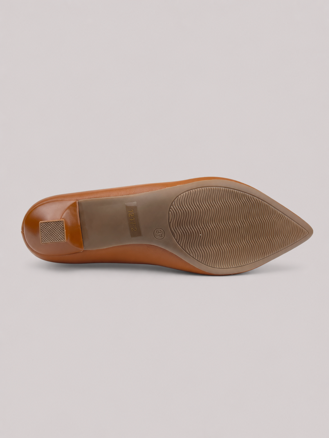Kitten Heel Pump