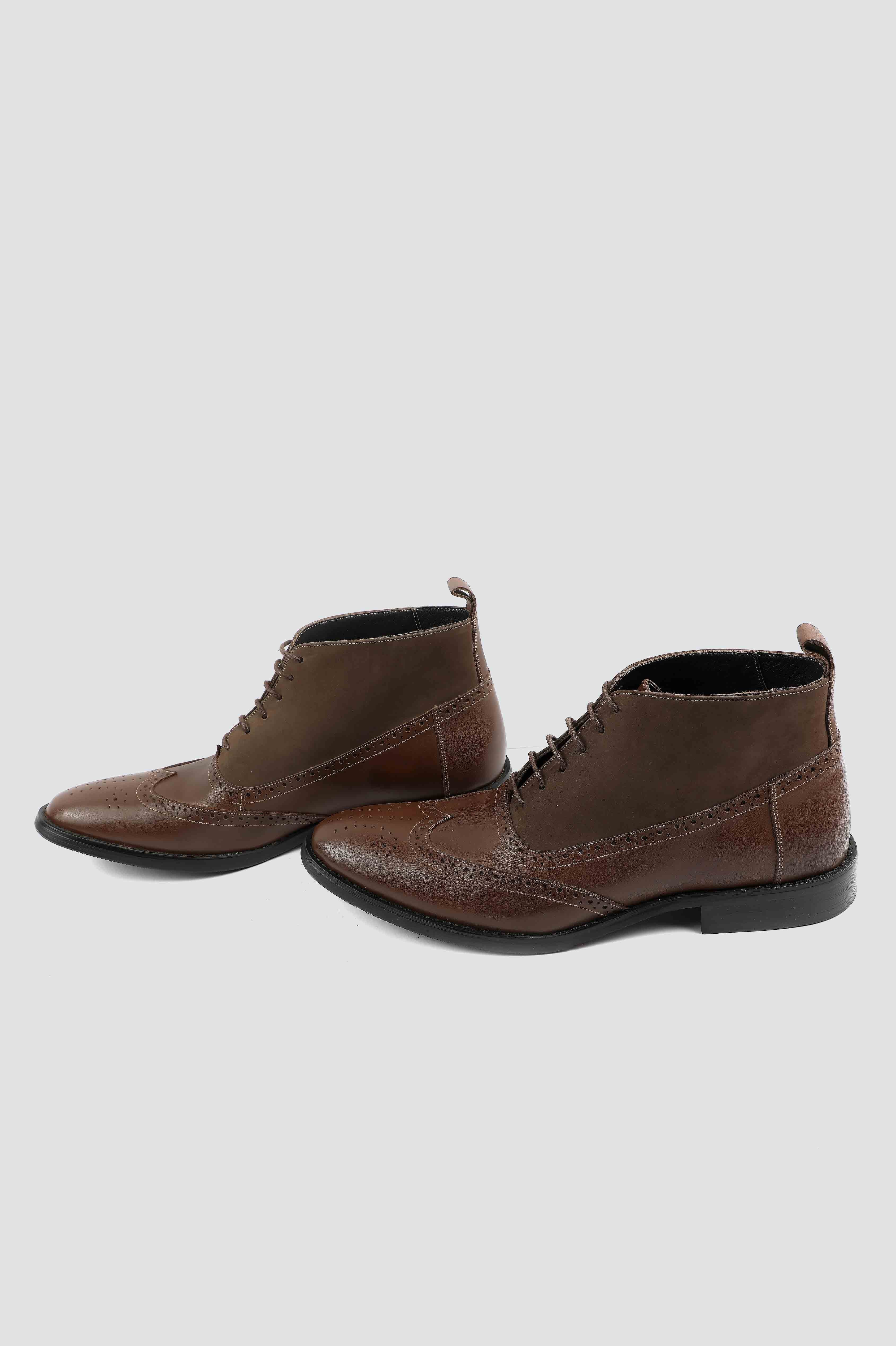 Wingtip Oxford Boot