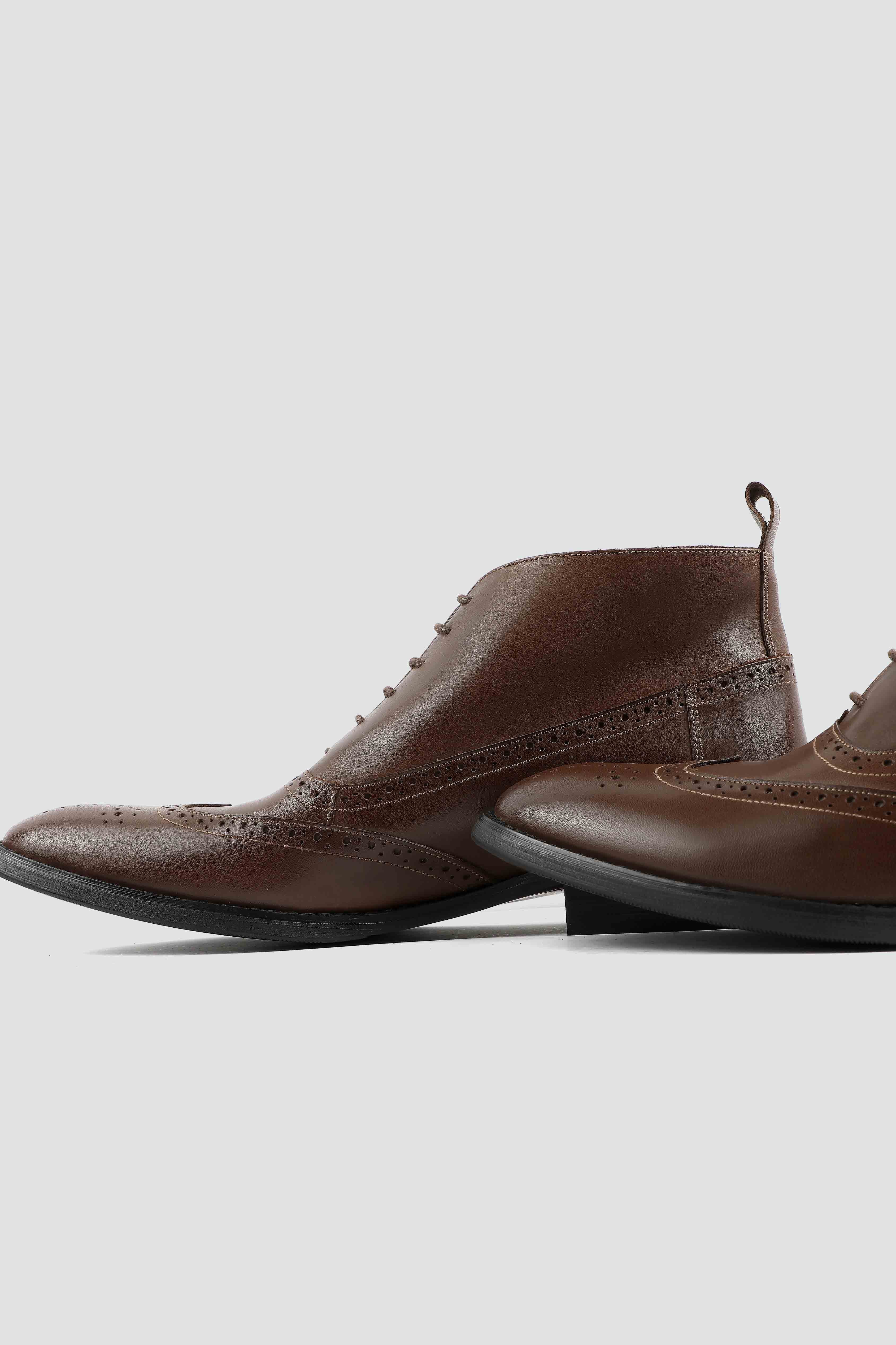 Wingtip Oxford Boot