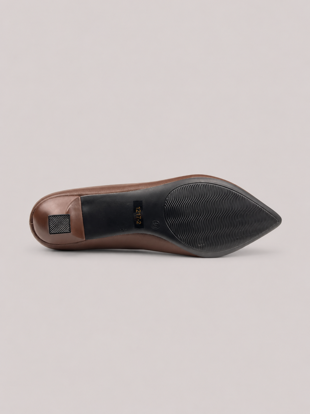 Kitten Heel Pump